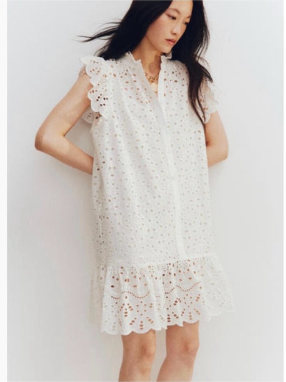 H&M White Eyelet Ruffle Button-Front dress
